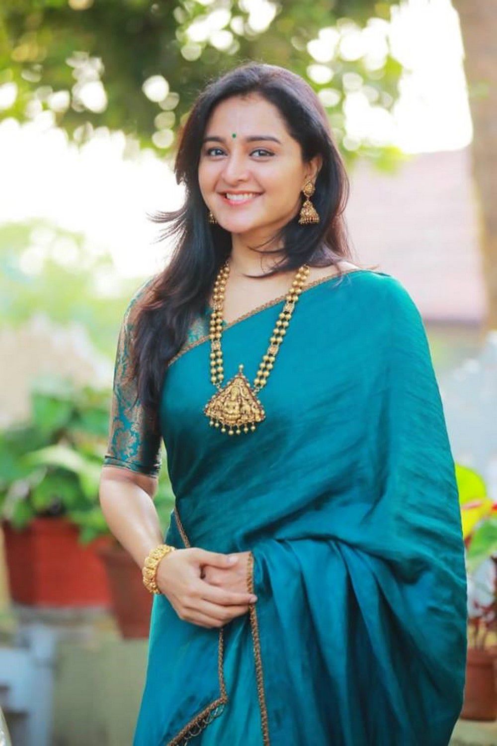 Manju Warrier Net Worth 2024, Earning: Family, Wiki, Affairs, Weight, Biography, LifeStyle, Age